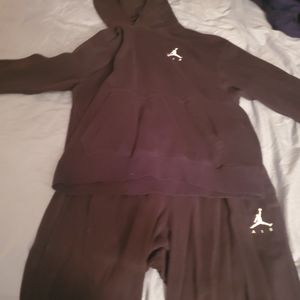 All black Air Jordan Jogging Outfit